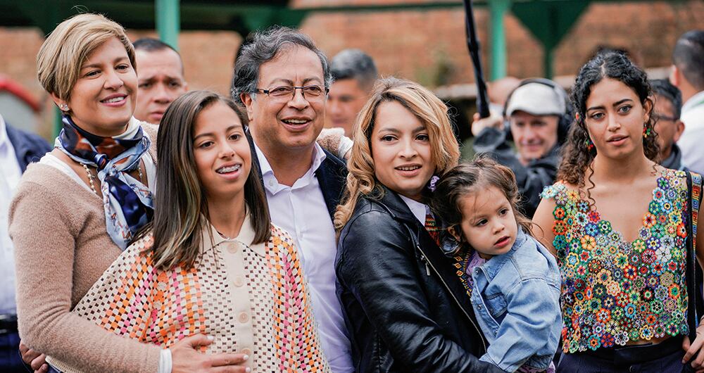   Tras conocerse los resultados de la primera vuelta, Petro destapó su estrategia contra Hernández, diciendo, entre otras cosas, que la corrupción no se combate en TikTok.