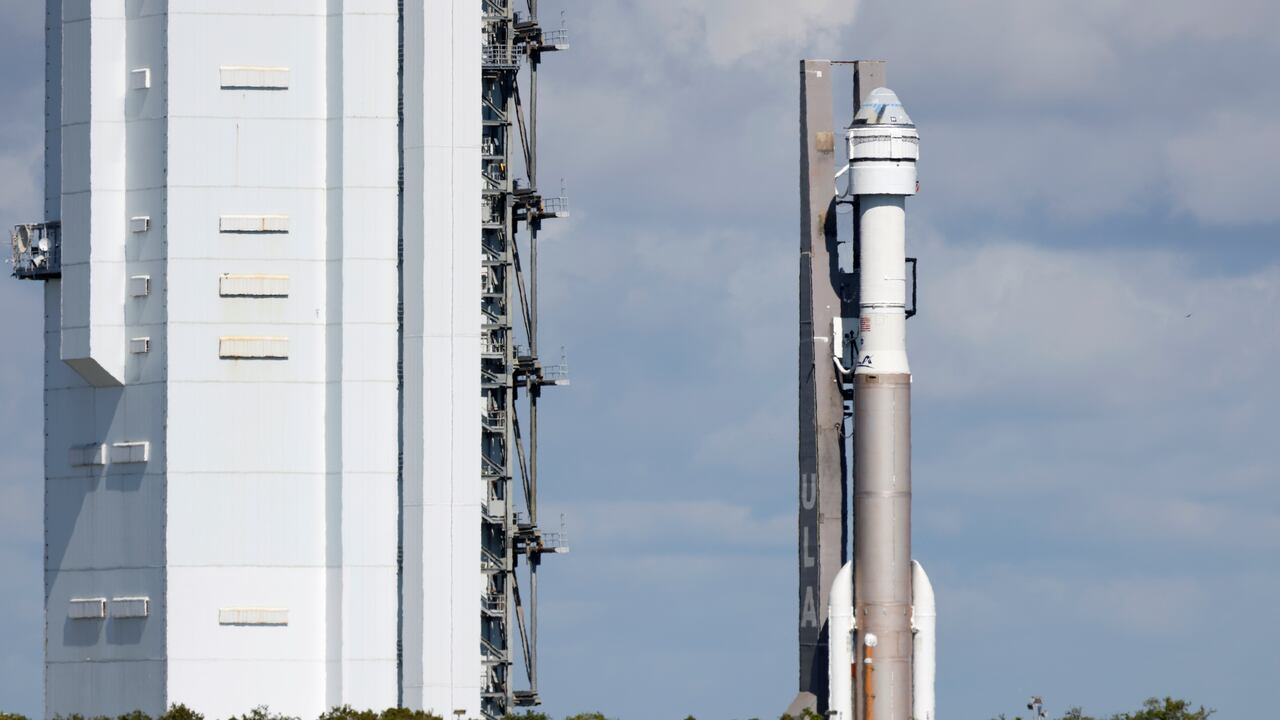 Cápsula Starliner de Boeing sobre un cohete Atlas V