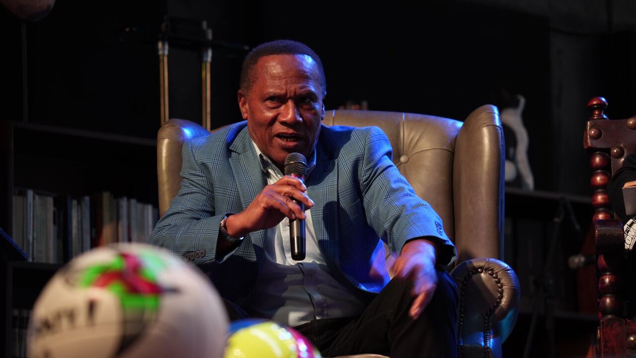 Willington Ortiz con el balón Origen Golty