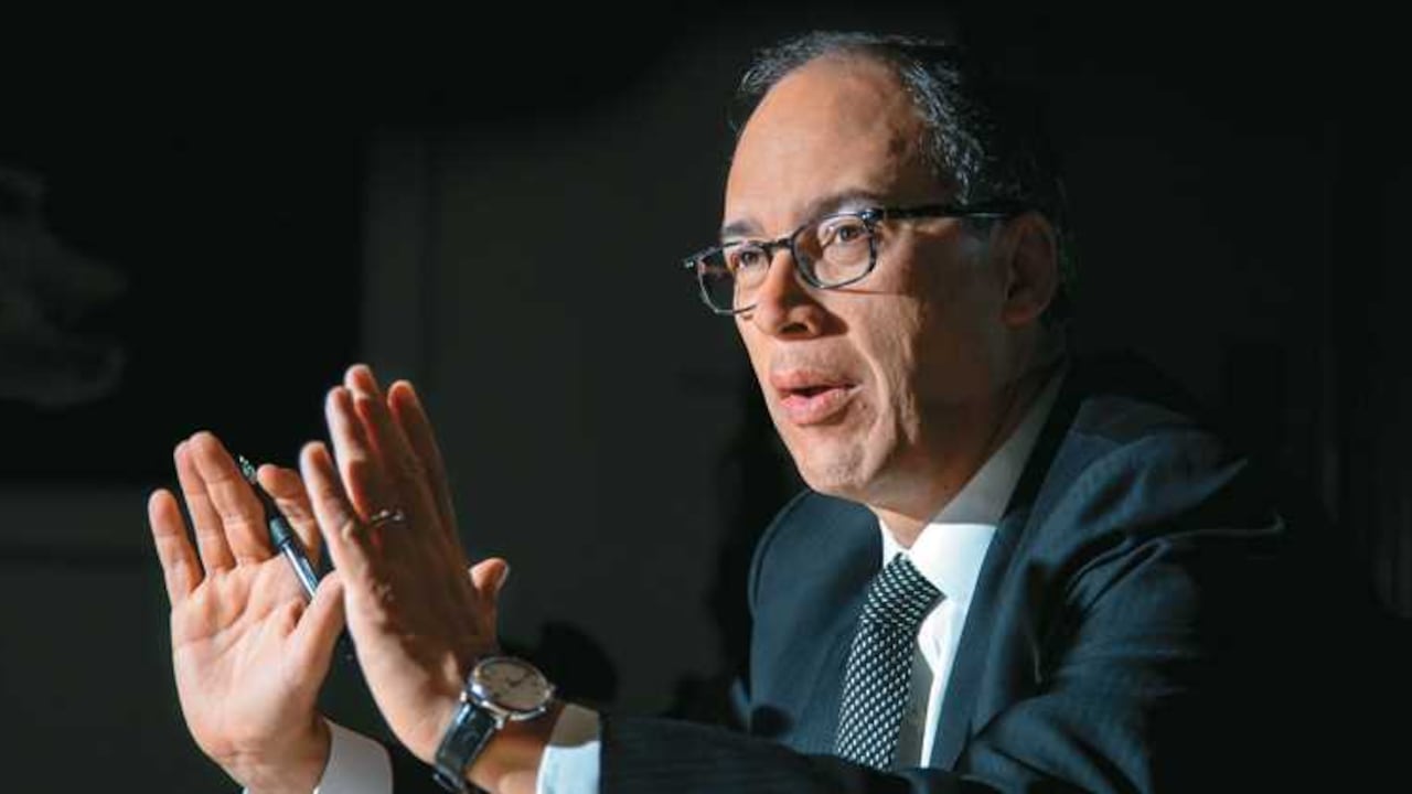 Juan Carlos Echeverry, presidente.