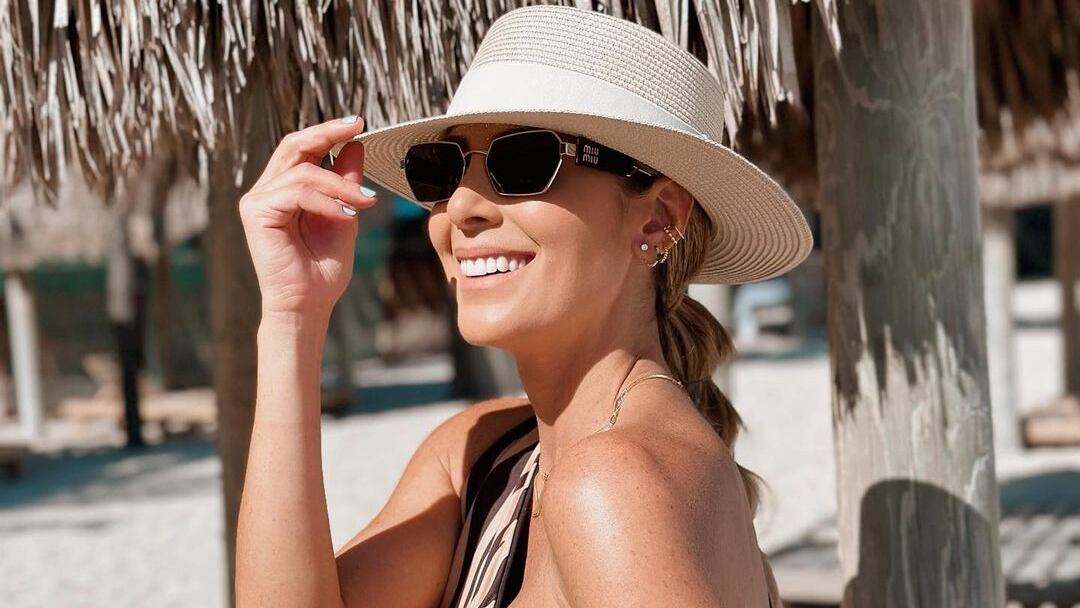 Carolina Soto no para sus vacaciones y recibe un millonario regalo