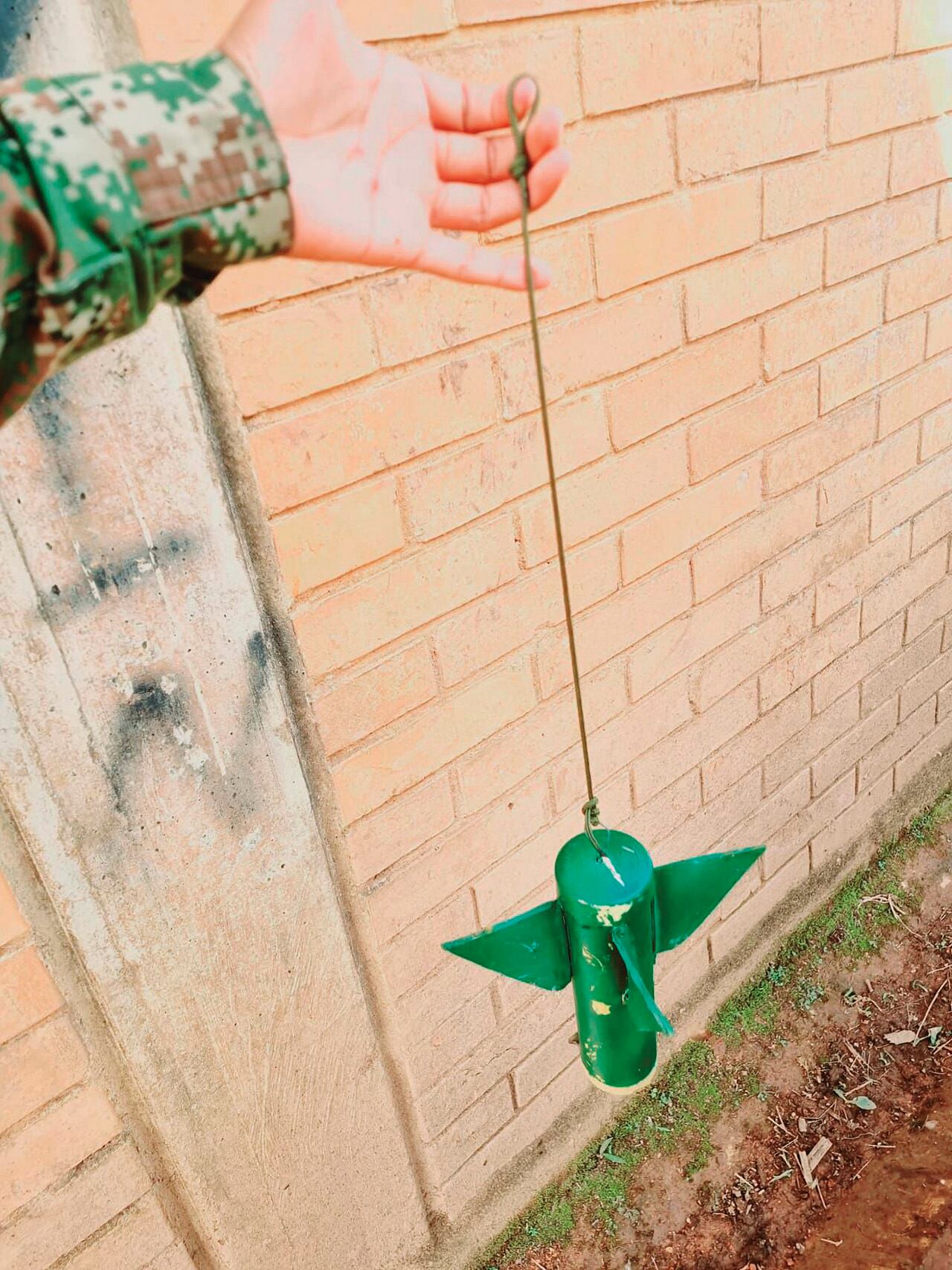 Estos artefactos están siendo usados por grupos armados. 