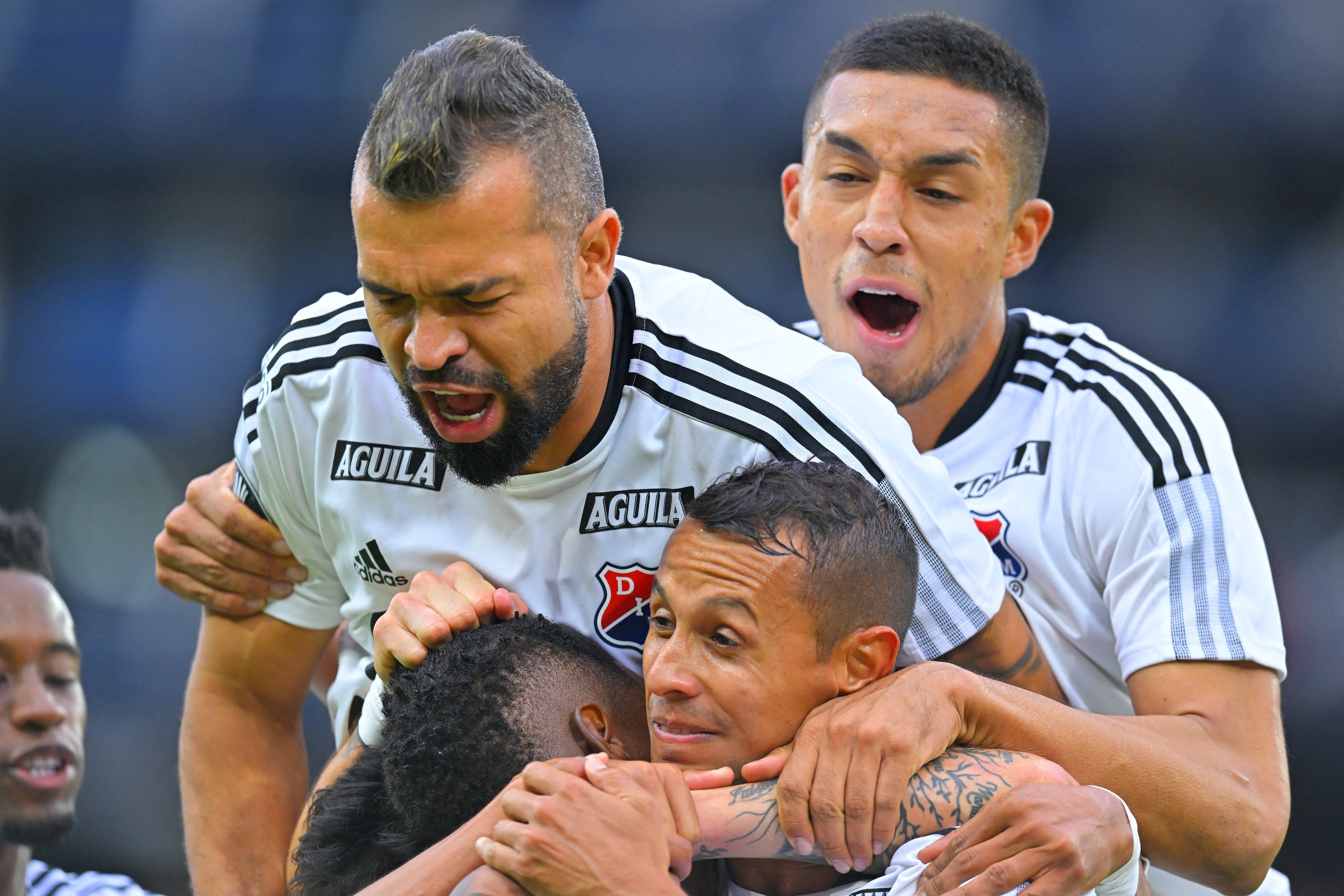 Independiente Medellín y su capitán Andrés Cadavid.