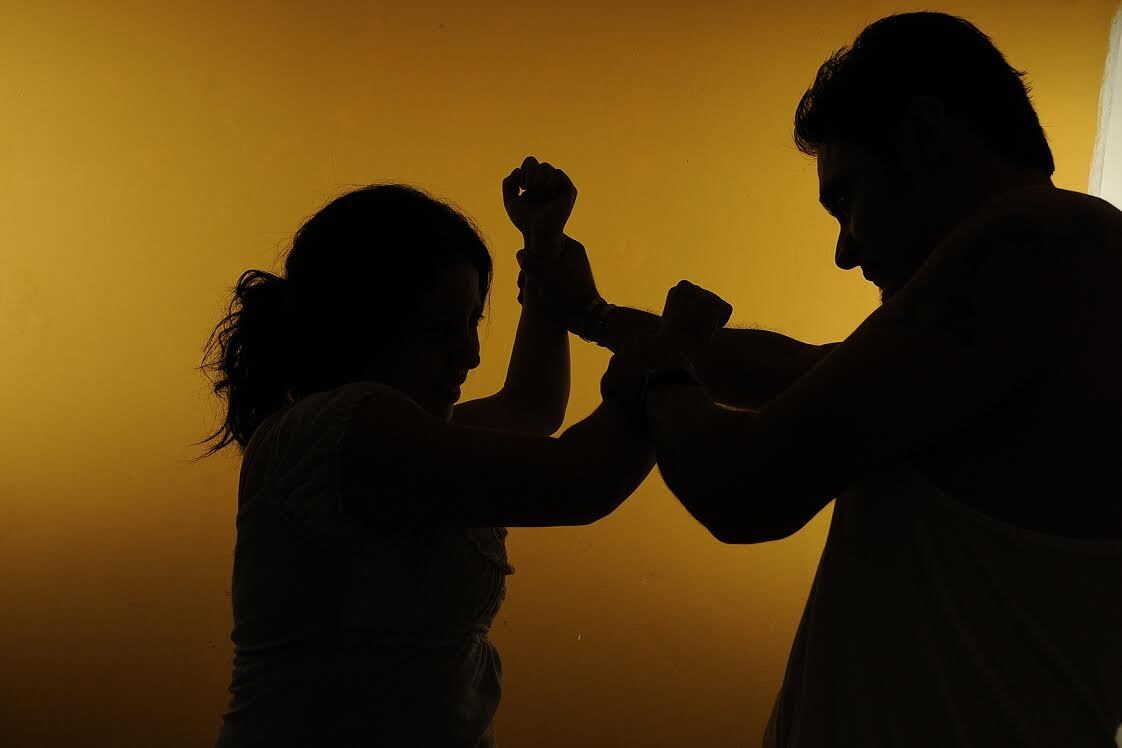 Un estudio internacional observa daños sustanciales en el cerebro de mujeres que han sufrido violencia de género.