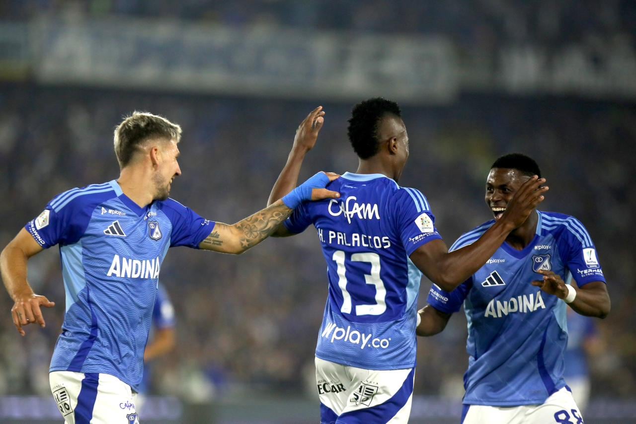 Millonarios celebró la apertura del marcador en Bogotá.