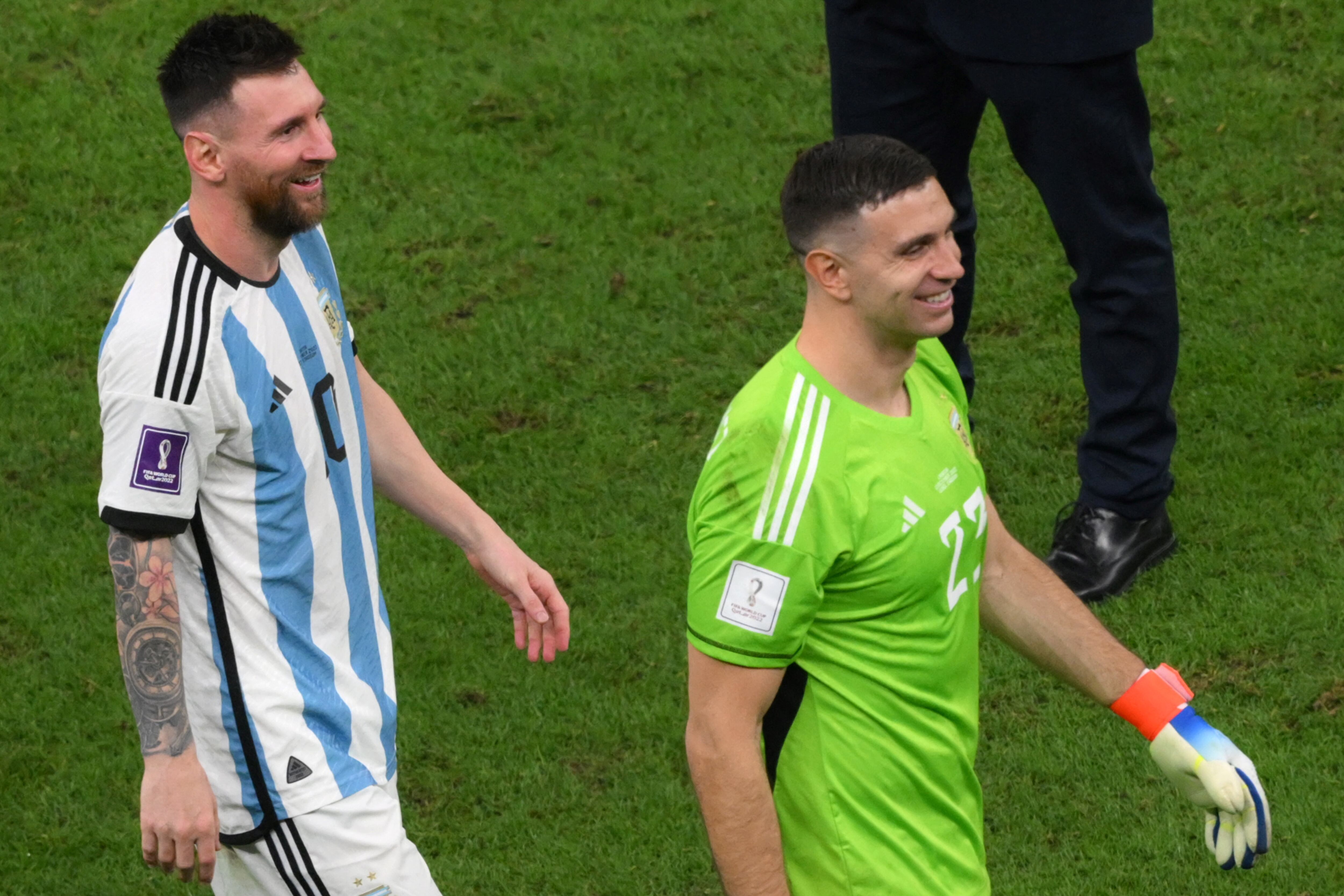 El portero argentino, Emiliano Martínez, destacó a Lionel Messi.