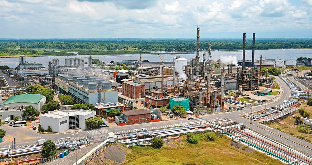 La defraudación a Ecopetrol ocurrió bajo dos modalidades: contrabando desde Venezuela y robo de crudo.