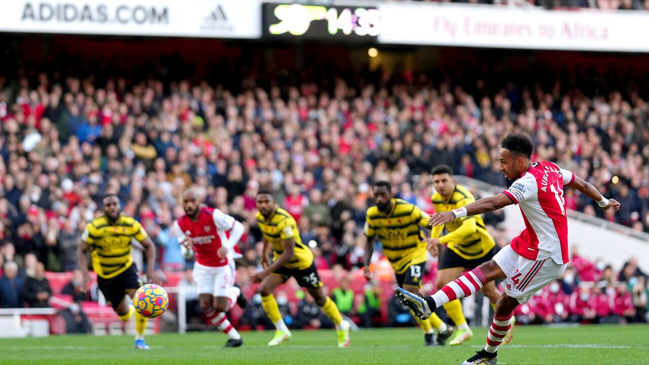 Los datos sobre los salarios en la Premier League fueron revelados por The Sun ante la llegada de Dani Alves al Barcelona