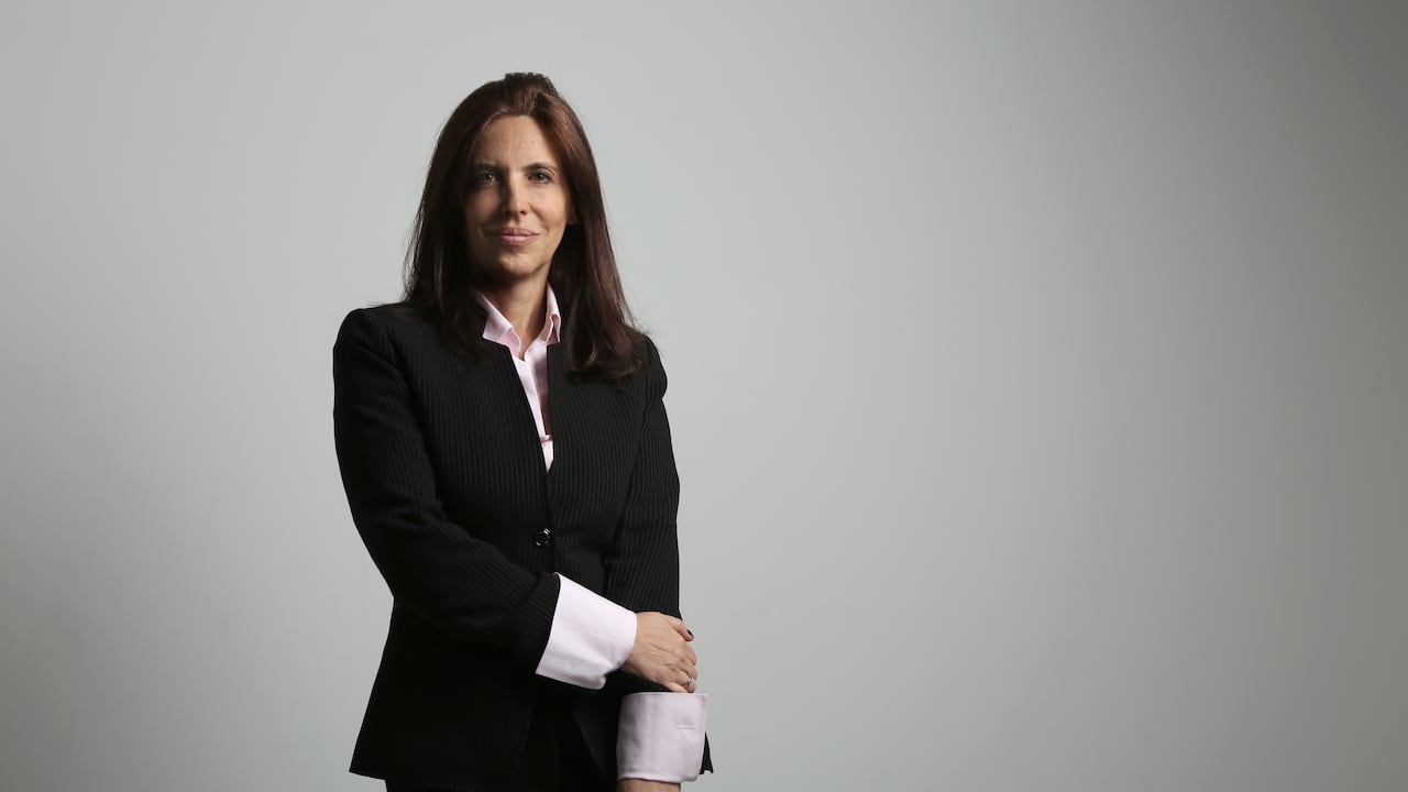 Sylvia Escovar en el pódcast CEOs, de Dinero