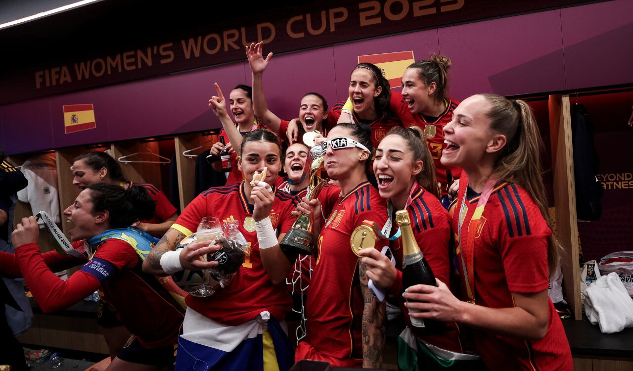 Selección de España Femenina en la celebración del título mundial
