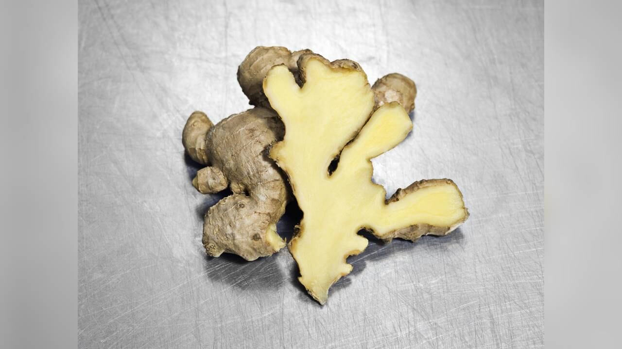 La infusión de Infusión de jengibre, sumado a la canela y el limón, ayuda a acelerar el metabolismo. Foto:GettyImages