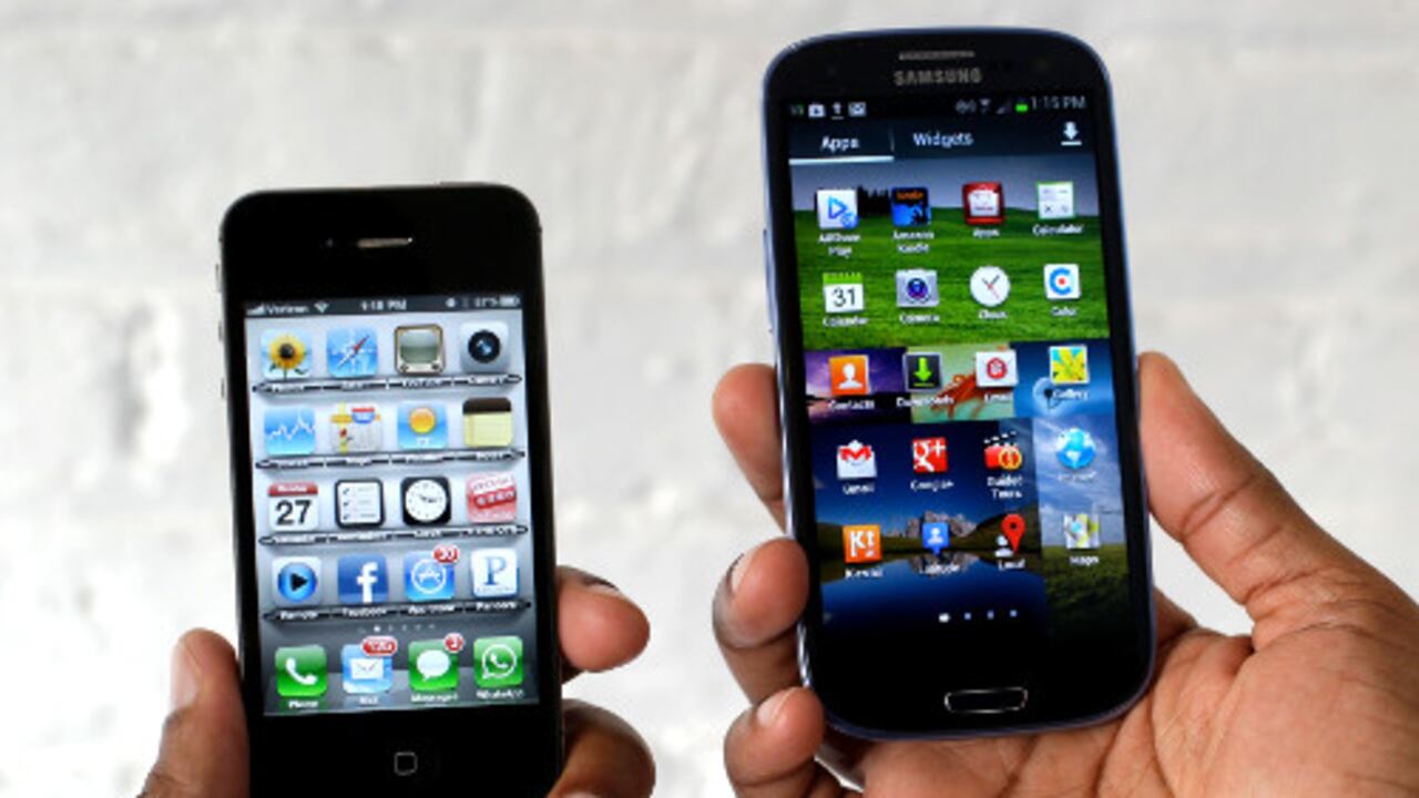 El S5 recibió 6 puntos de 10 en la escala de durabilidad, en la que 10 significa el mayor riesgo. El nuevo teléfono HTC One consiguió 6,5, mientras que el Nexus 5 de Google recibió un 7. El iPhone 5s se alzó con 5.5.