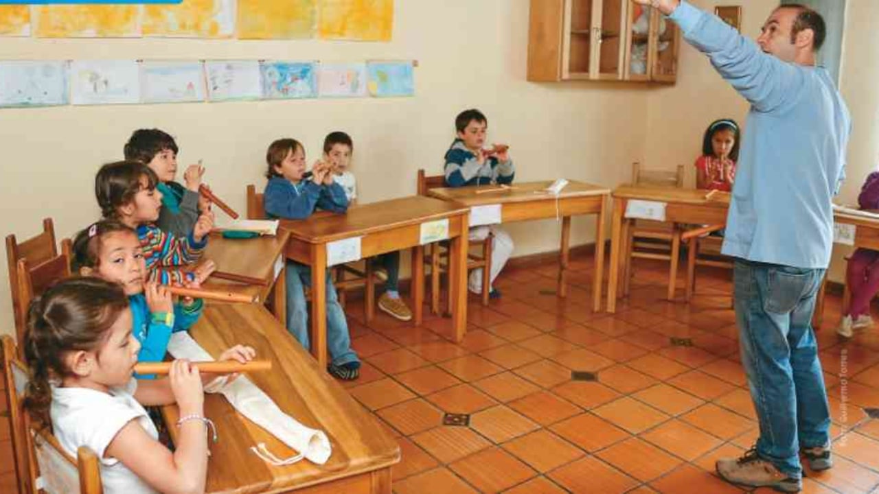 Una de sus principales propuestas es que el modelo más acertado para formar doctores en Colombia es uno en el que se integre el pregrado en un área específica.