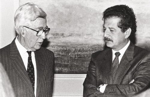 Para las elecciones presidenciales de 1986, Luis Carlos Galán decidió retirar su candidatura y favorecer así la unión liberal en torno a Virgilio Barco, quien resultó elegido.