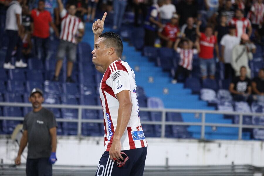 Carlos Bacca es el goleador de Junior en el semestre.