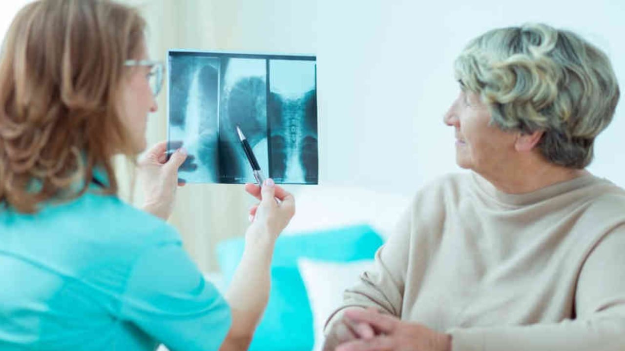 El cáncer de cuello uterino es una de las primeras causas de muerte en la población femenina y representa el mayor riesgo entre las mujeres de 30 y 59 años.