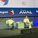 Clausura de la Convención de banqueros por parte del presidente de la República, Gustavo Petro y el presidente del gremio.