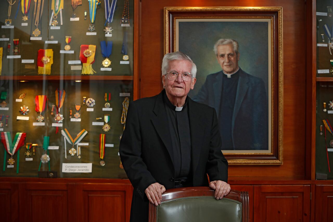 Padre Diego Jaramillo cumplió 90 años minuto de Dios