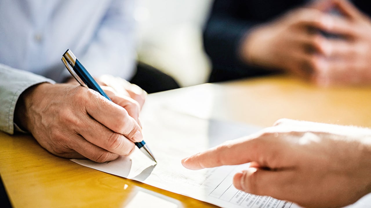 Los defensores de la cláusula Petro dicen que es legal y que no genera pánico económico, pues lo que busca es proteger los negocios ante riesgos económicos.