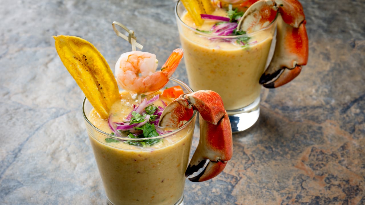 Ceviche con leche de tigre.