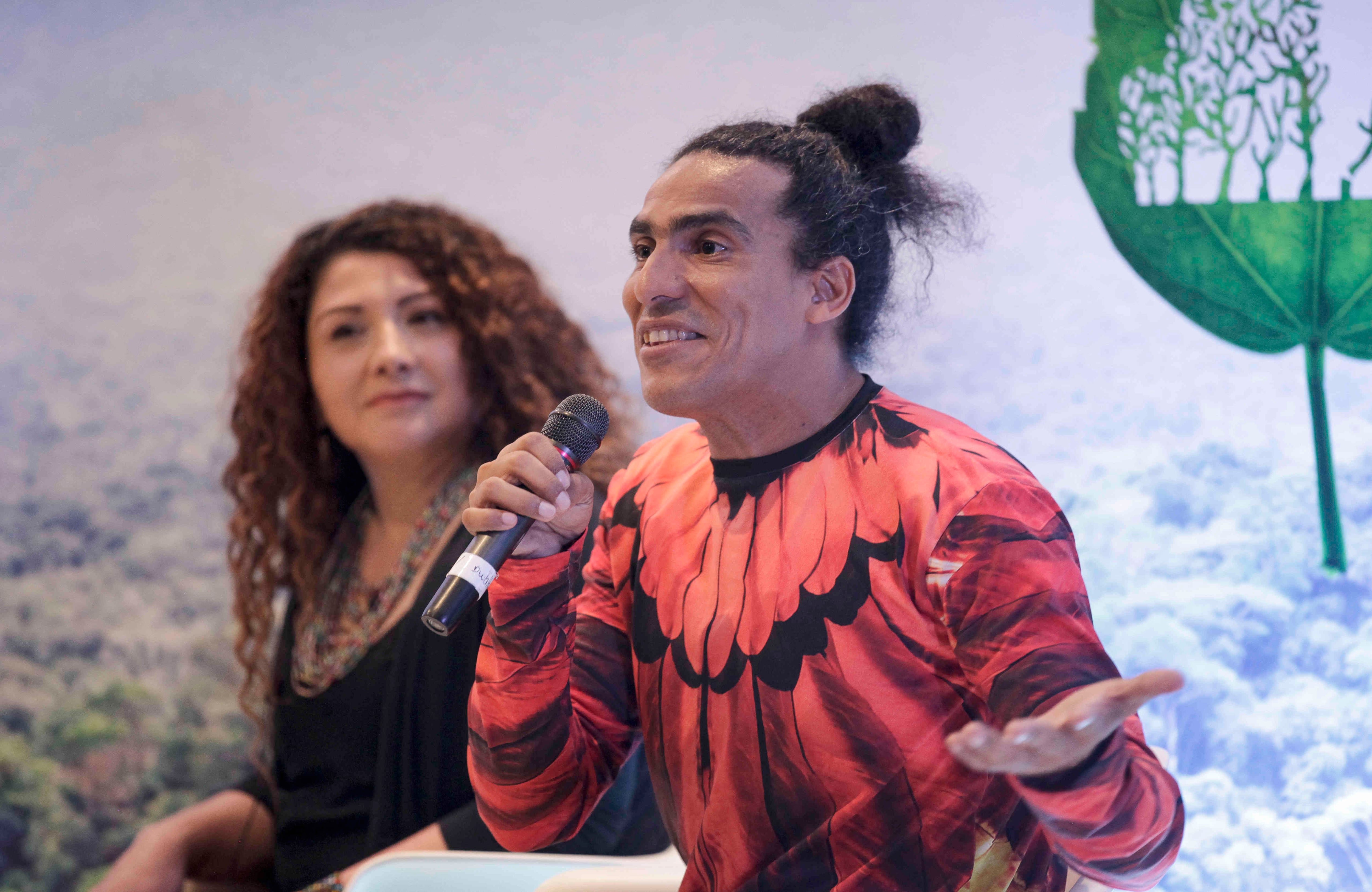 “La música lo puede todo, nos permite destacar el trabajo de las personas que saben cómo cultivar una gran variedad de alimentos en pocos espacios. Tenemos ese compromiso con las comunidades que siguen luchando por sus tierras y la naturaleza”: Systema Solar. Foto: Diana Rey Melo.