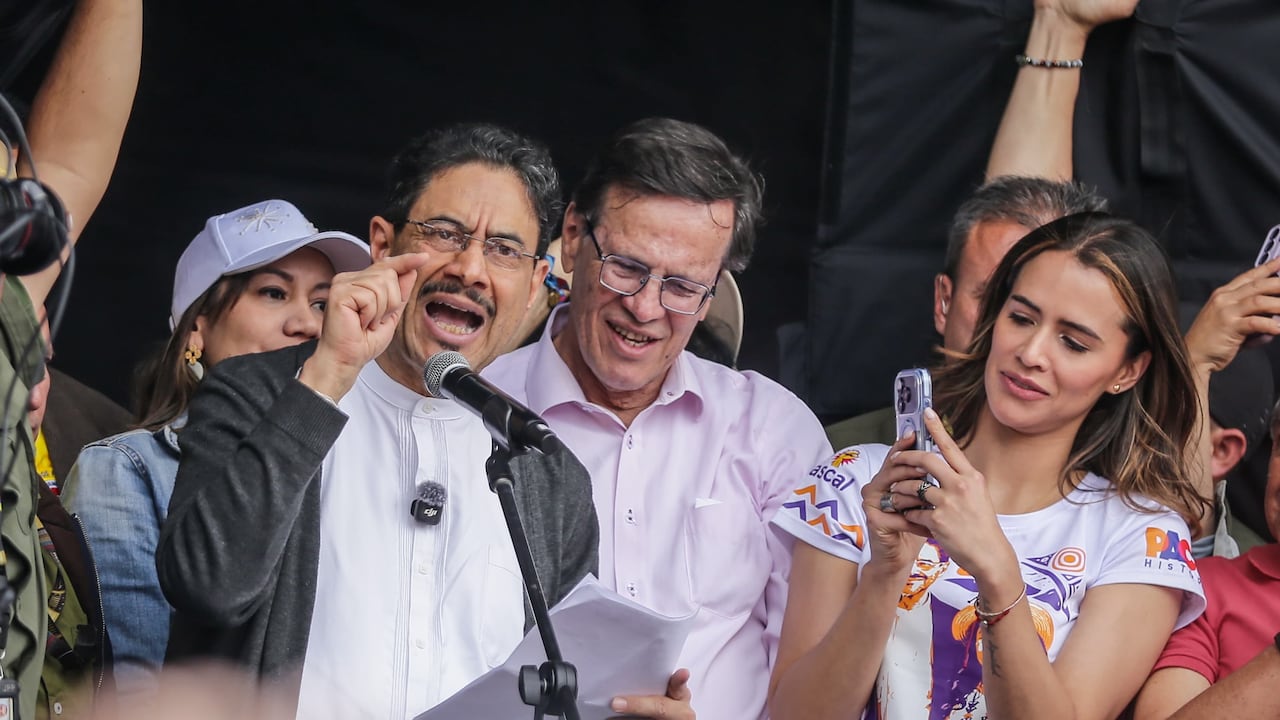 Iván Cepeda sumará apoyos liberales a su campaña presidencial.