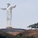 Cali: Un año de ejecución cumple el proyecto Integral Cristo Rey, que iba a ser terminado supuestamente a comienzos de este año. Recién anunciaron que llegaron a un 50% y resulta difícil creer que alcancen a terminar. Agosto 14- 2023. Foto José L Guzmán / El País.