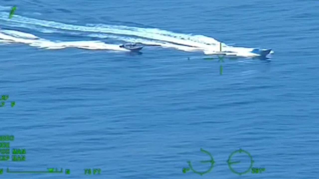 Armada intercepta lancha rápida con más de tres toneladas de cocaína en San Andrés.