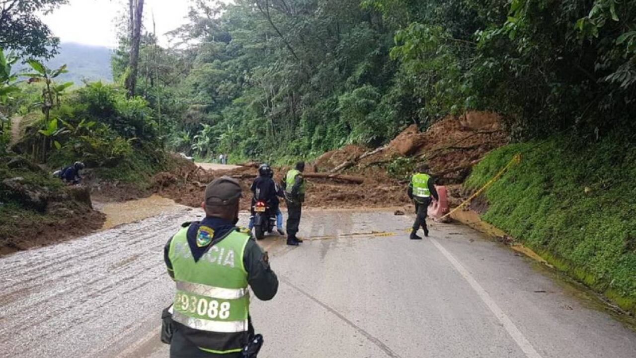 Cierre vía Medellín-Bogotá