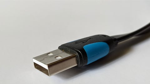 Así se puede compartir internet desde un celular a un computador con solo un cable usb