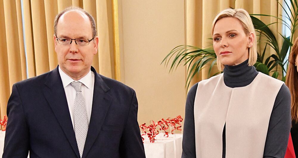 Los rumores de separación de la pareja compuesta por los príncipes de Mónaco inició cuando ella no regresó de Sudáfrica por una infección hace ya varios meses. 