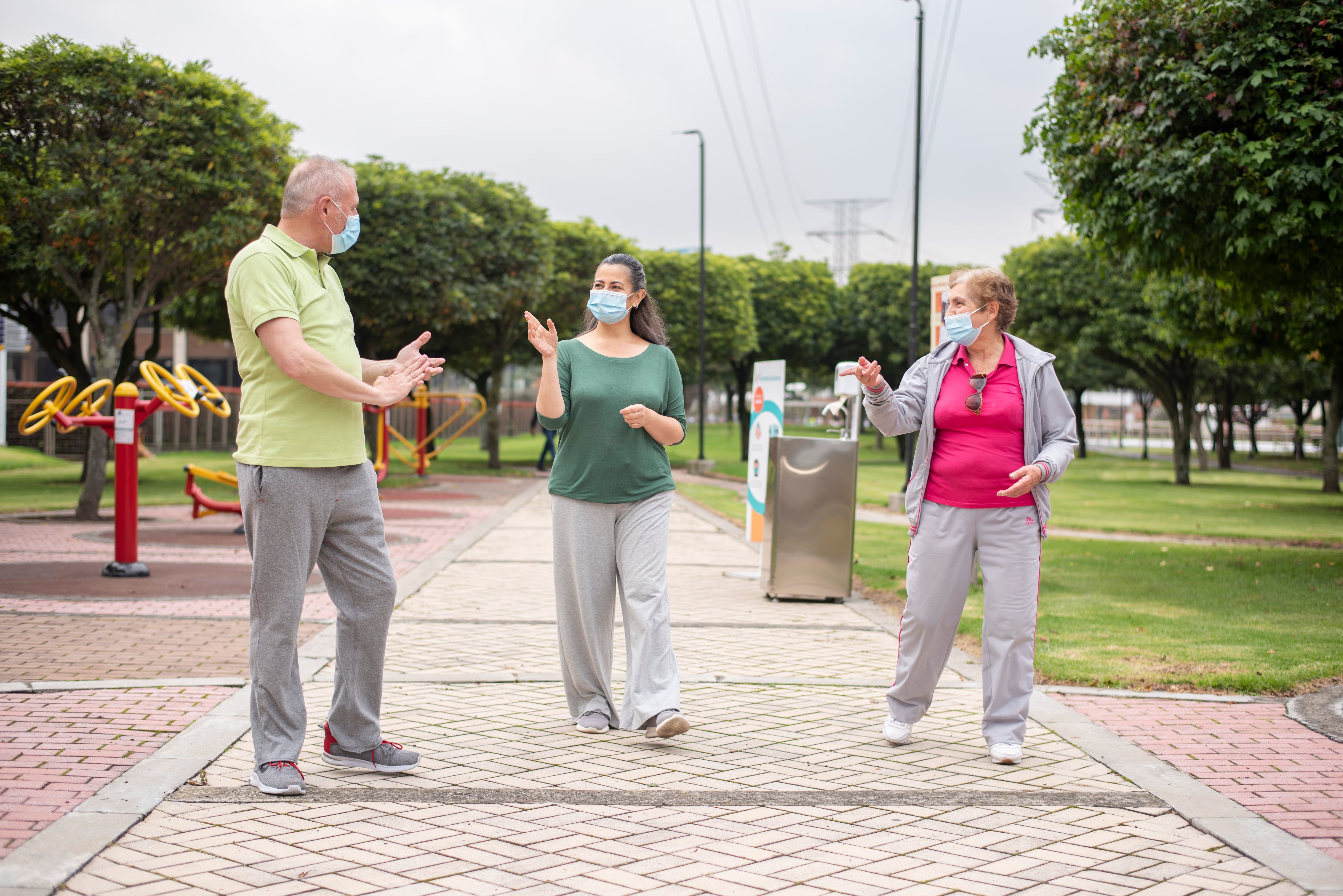 Compensar cuenta con varios programas enfocados en los adultos mayores.