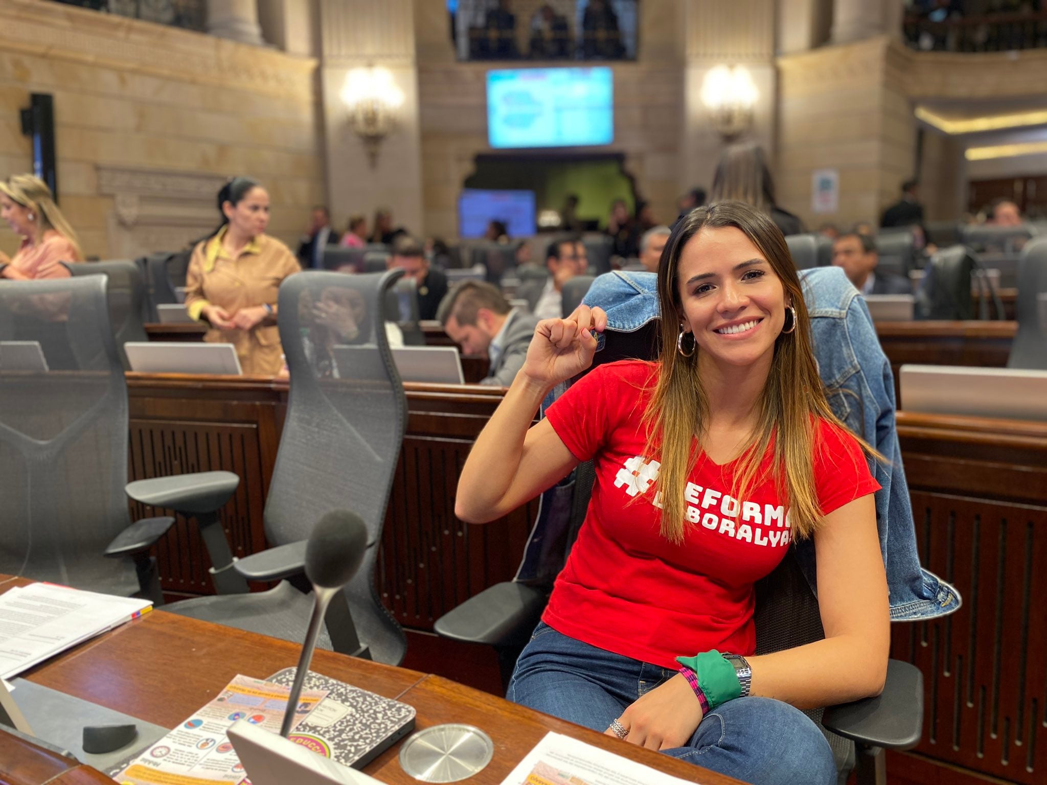 La representante María Fernanda Carrascal en la plenaria de la Cámara de Representantes.