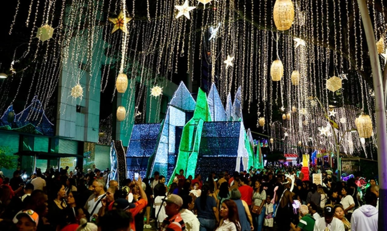 Alumbrado navideño en Cali.