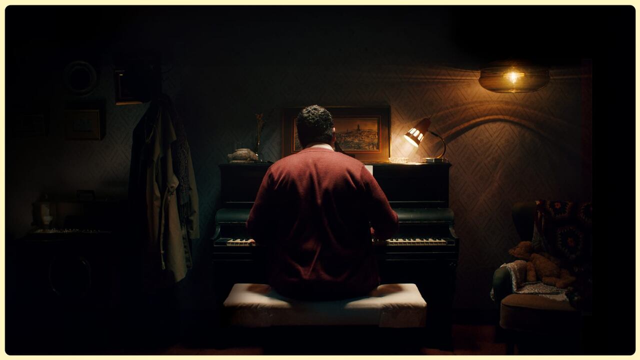 El video “Amigos del Alma” hace un viaje por la memoria del pianista, y revive los momentos más significativos de su relación con su amigo Toño.