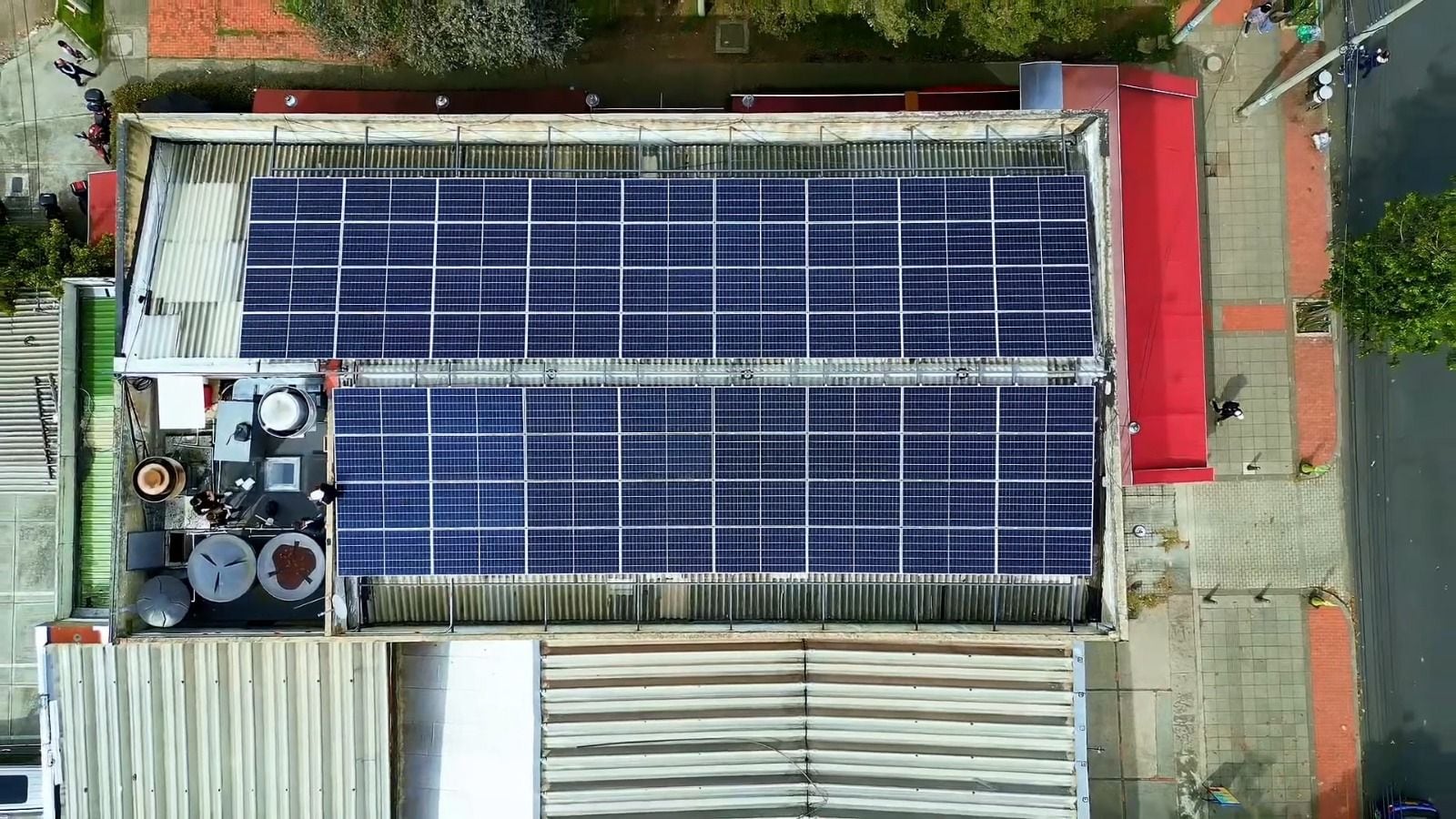 Balance energético 2025: Colombia cerró el año con un salto del 400 % en energías limpias y más de 250 MW en operación