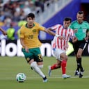 SAN FRANCISCO BAY AREA, UNITED STATES - JUNE 25: (L-R) Diego Gomez of Paraguay, Cristian Volpato of Australia, Andres Cubas of Paraguay during the World Cup match between Paraguay v Australia at the San Francisco Bay Area Stadium on June 25, 2026 in San Francisco Bay Area United States (Photo by Eric Verhoeven/Soccrates/Getty Images)