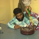 En la entrevista con el documentalista Ruhi Çenet, Sohna y Mohna Singh, denunciaron que, en vez de dos salarios, solo están recibiendo uno de 200 euros mensuales, (1.017.437 de pesos colombianos aproximadamente) por turnos laborales de 12 horas.