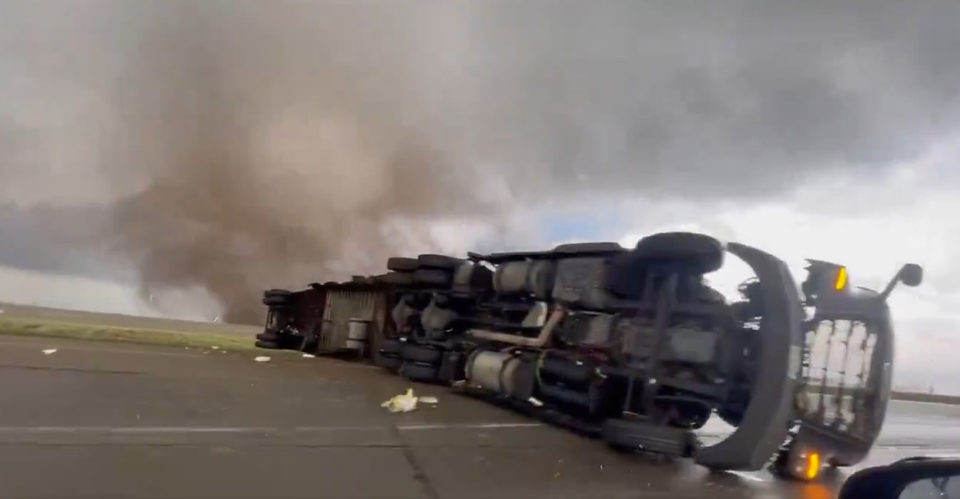 Tornado Lincoln, Nebraska.