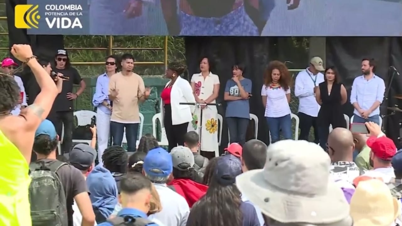 Evento del lanzamiento programa Jóvenes en Paz, en diciembre de 2023.