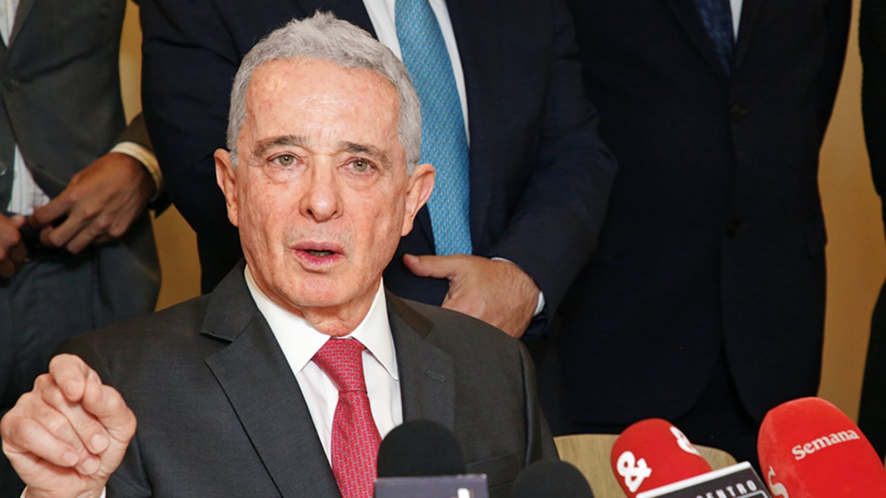 El expresidente Álvaro Uribe Vélez.