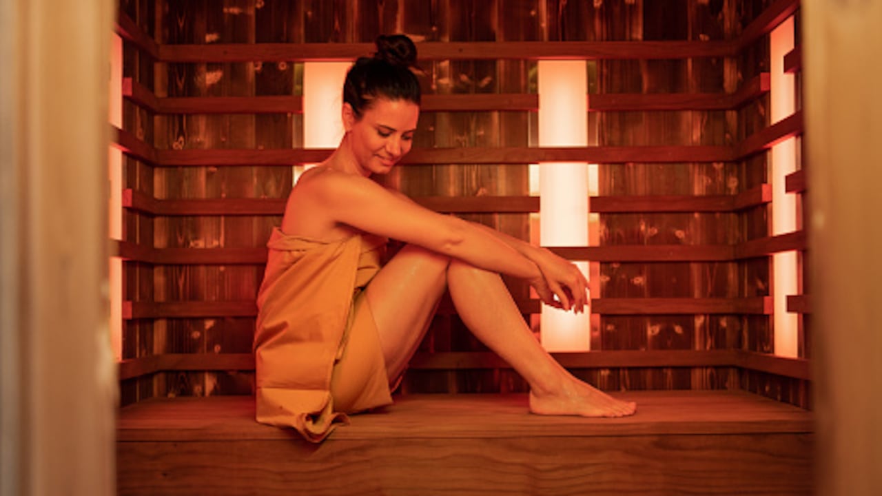 Los saunas tienen algunos beneficios para la salud de la piel.