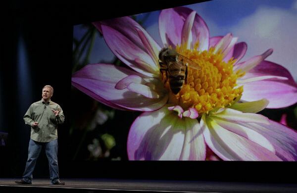 En el iPhone 5, se ven los juegos y películas, con mejor color y tamaño.