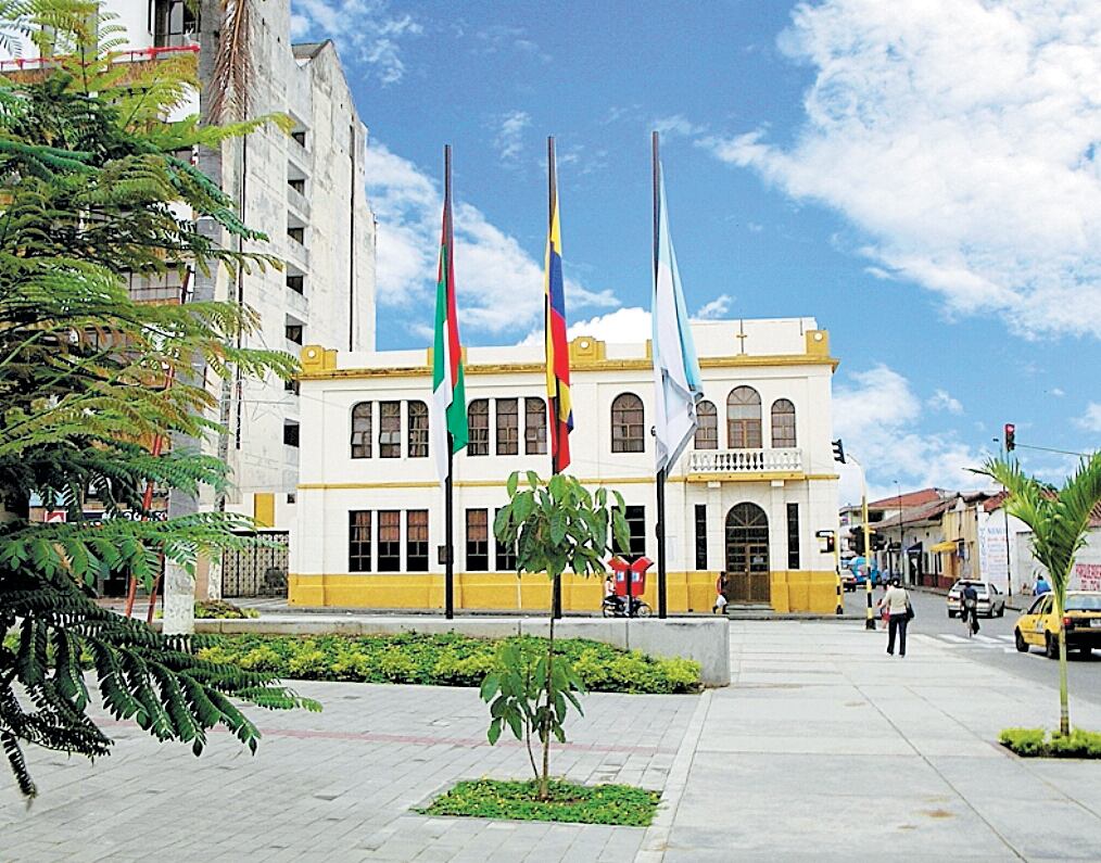 Gustavo Vélez fue ex-alcalde de Tuluá y ahora busca ocupar de nuevo el puesto.