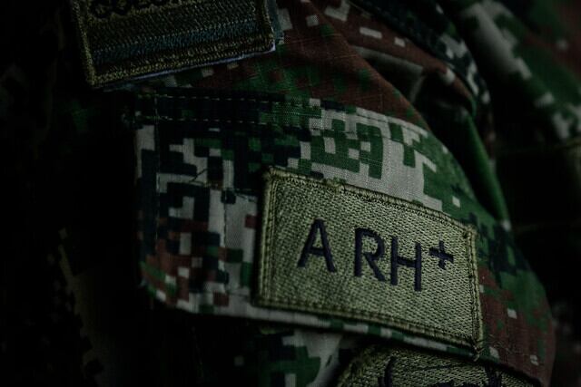 El alto tribunal concluyó que el oficial retirado abusó de su posición de mando dentro del Ejército para hostigar y humillar a una subteniente bajo su autoridad, hechos por los que fue condenado a más de tres años de prisión.