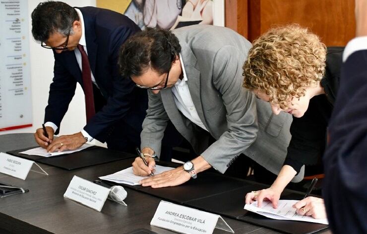 El Ministerio de Educación, la Fundación Jacobs y la Fundación Empresarios por la Educación, unen esfuerzos para fortalecer el sistema educativo público