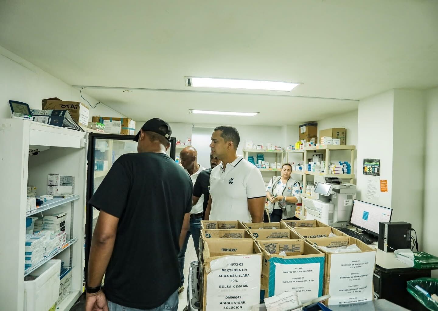 Primera entrega de medicamentos esenciales para fortalecer la atención médica en la ESE Hospital Departamental.