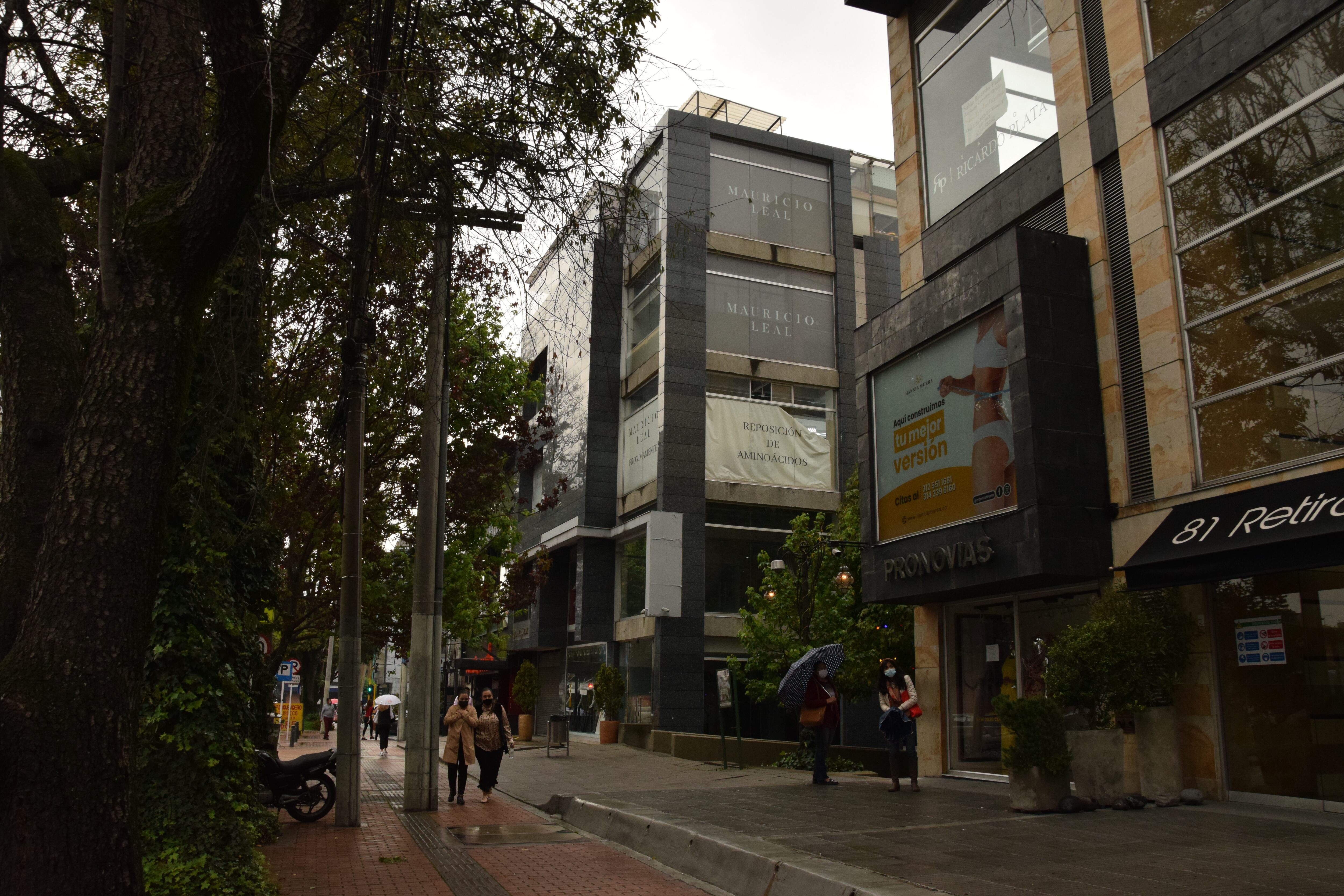 MAURICIO LEAL
PELUQUERIA CALLE 81 CON 12