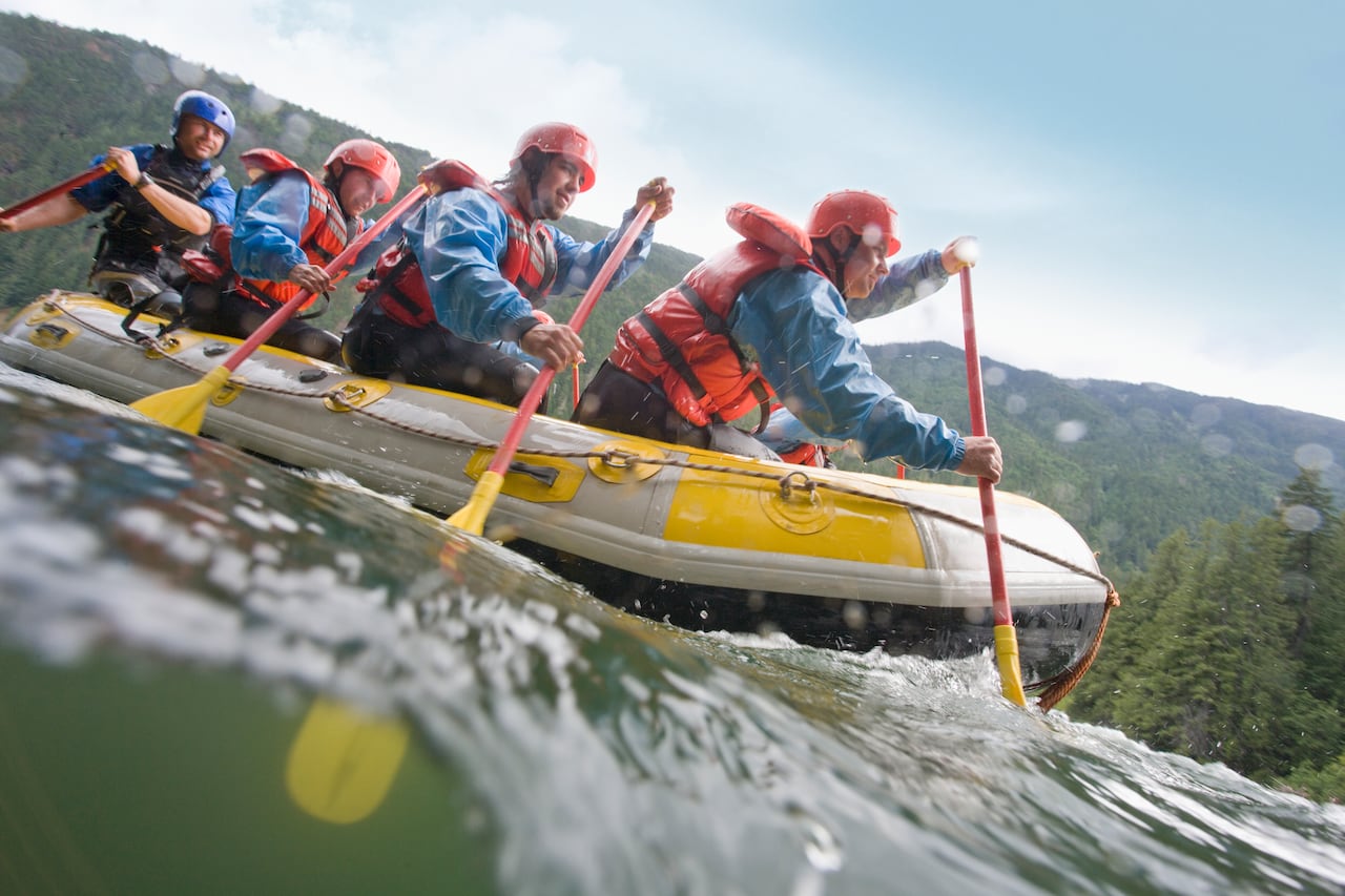 Estos son los mejores destinos para practicar rafting en Colombia