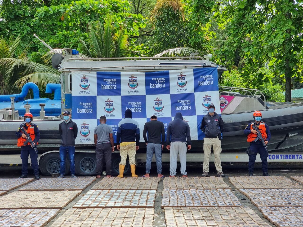 Decomisan cuatro toneladas de cocaína en Tumaco, Nariño.